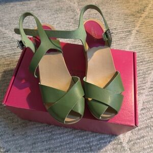 Swedish Hasbeens Green Mirja Clogs